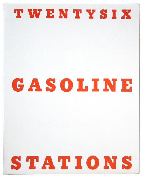 Cover-Bild TWENTYSIX GASOLINE STATIONS